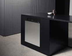 Miele Int. Voorpaneel: Bxh, 24 X 25 Inch